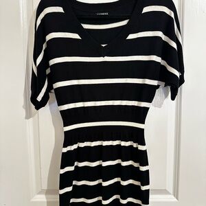 Express Monochrome Knit Top